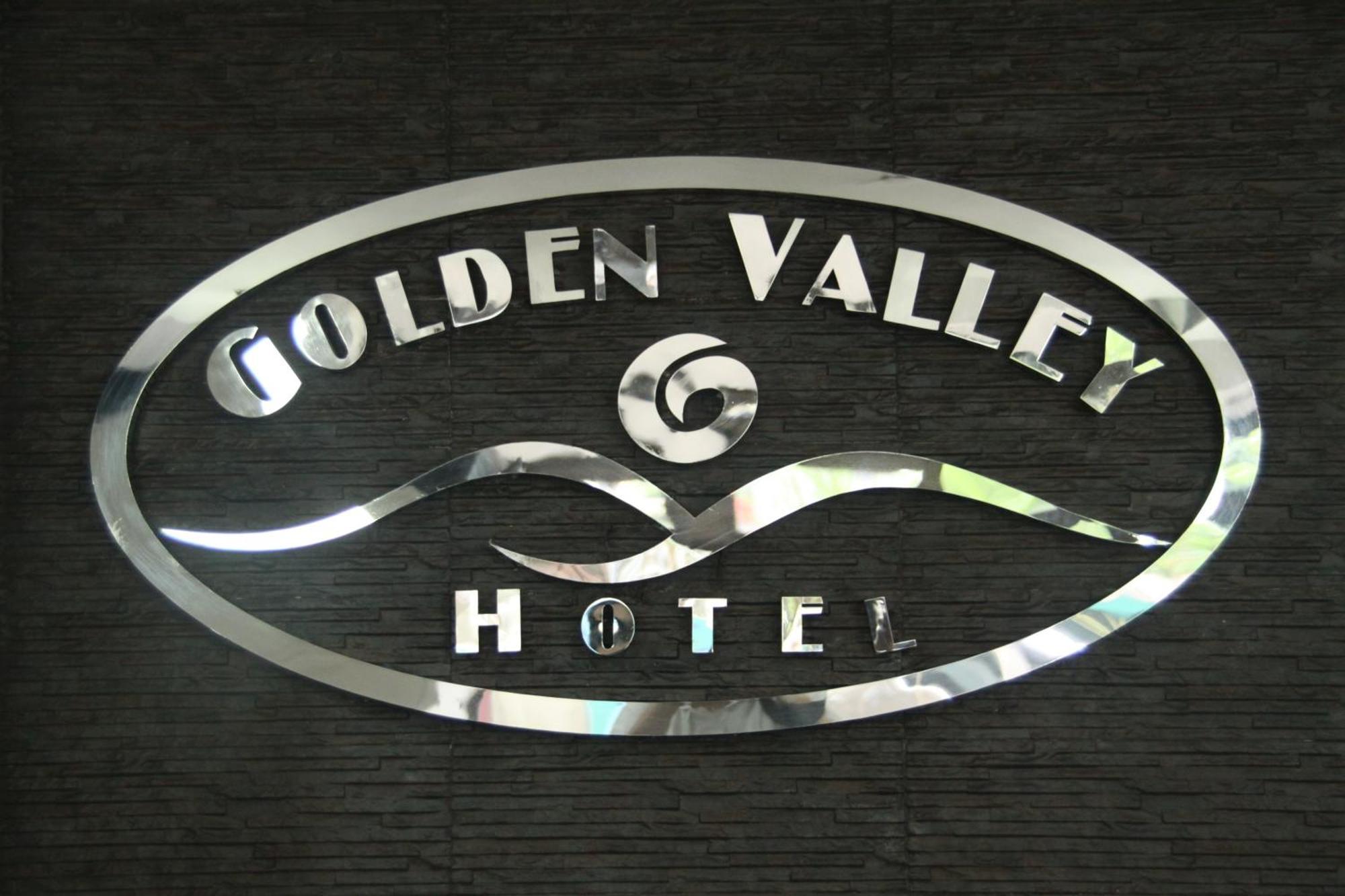 Golden Valley Hotel Cebu Exteriér fotografie